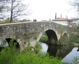 Furelos bridge near melide